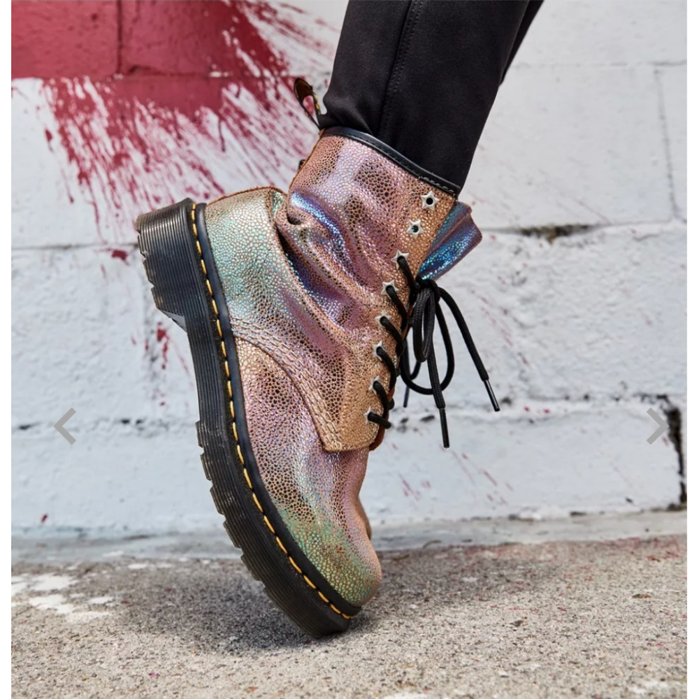 LAST DAY!Holo Gold DR.Martens Boots - Picture 1 of 6